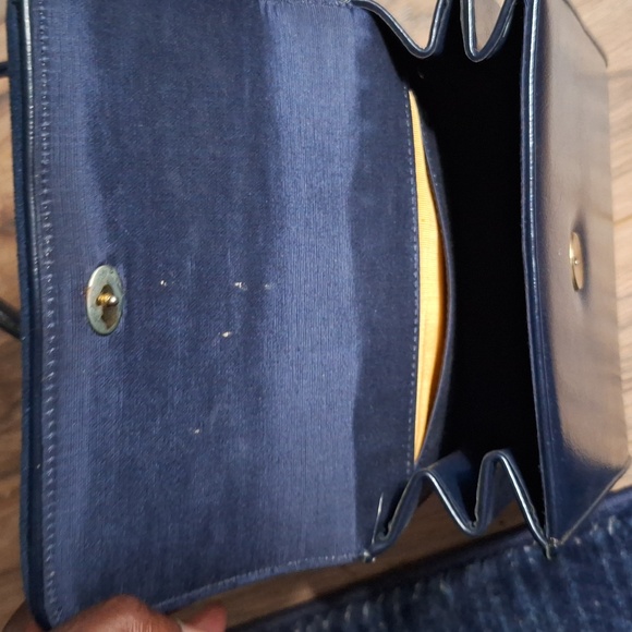 Vintage Hand/Wrist Purse - Picture 4 of 6